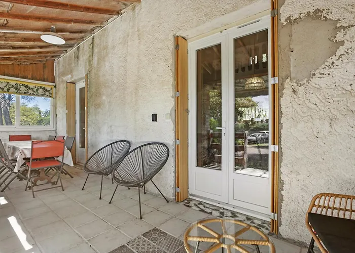 Tour De Mare Hotel